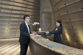 Crowne Plaza Quanzhou Riverview, An Ihg Hotel,,5 star