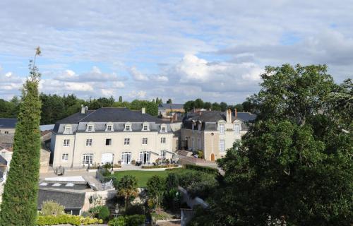 montreuil bellay