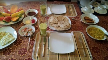 Suriya Guest Home Stay Mirissa,Mirissa>>Matara,3 star