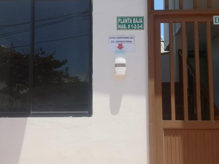 hostal sandrita