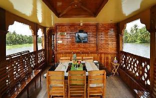 rudra houseboats