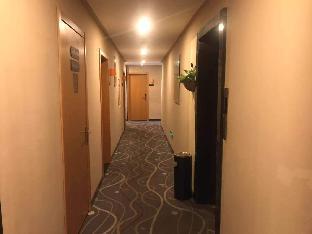 7 days premium nanjing xinjiekou zhangfuyuan railway station branch