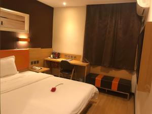 7 days premium nanjing xinjiekou zhangfuyuan railway station branch