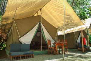 ella glamping