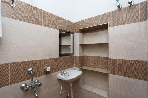 hotel somnath rest house