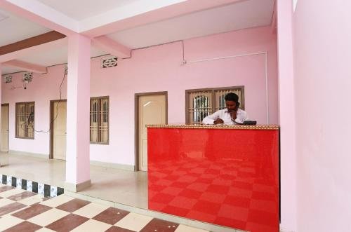 hotel somnath rest house