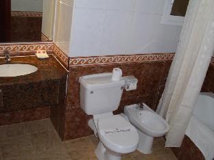 Awal Hotel,Manama>>Bahrain,2 star