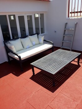 randd rest and dream capri