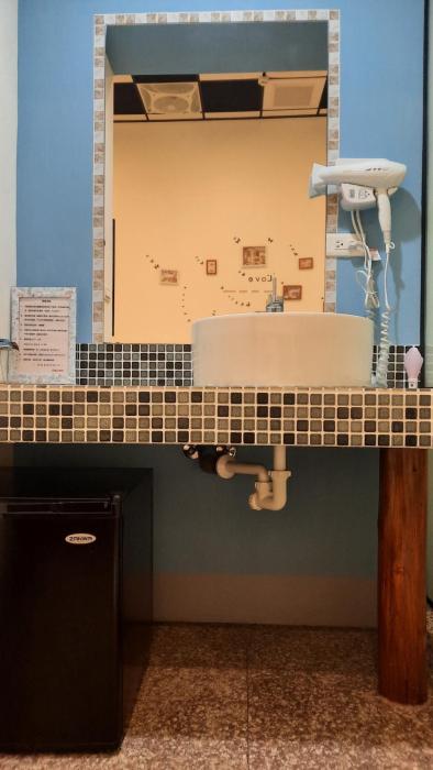 sun moon lake jinlongshan bnb