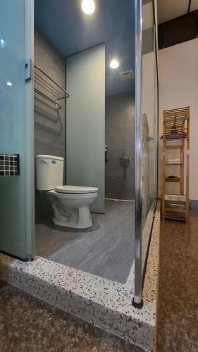 sun moon lake jinlongshan bnb