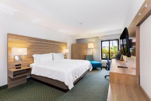 holiday inn express san jose costa rica airport by ihg