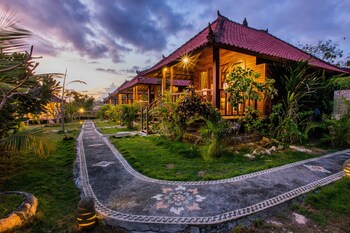 dcoin lembongan