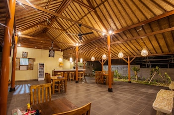 D'coin Lembongan,,3 star