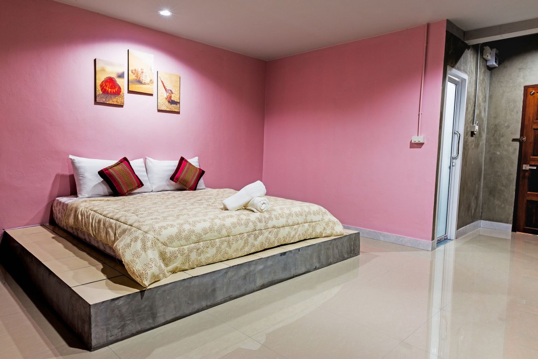 the guest hotel hostel