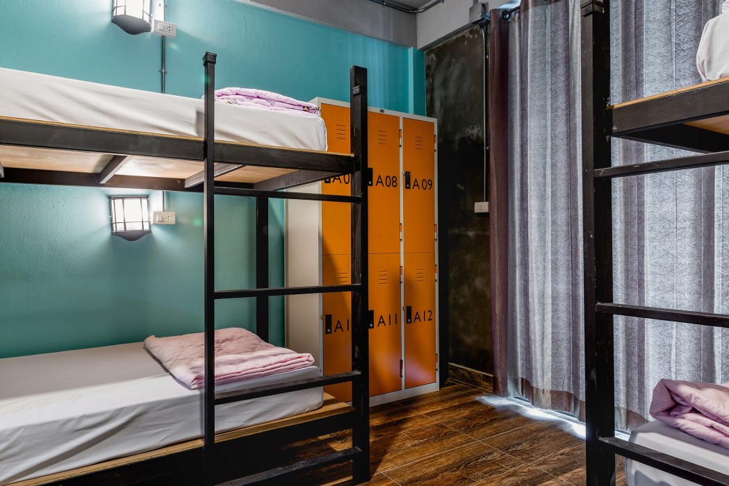 the guest hotel hostel