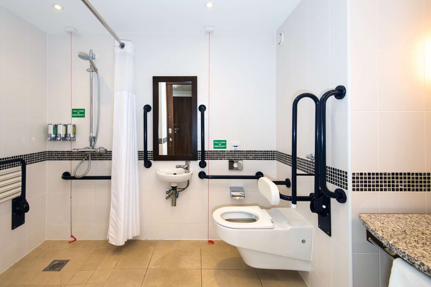 hampton by hilton birmingham jewellery quarter