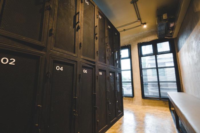 bed station hostel khaosan