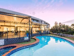 mercure charlestown