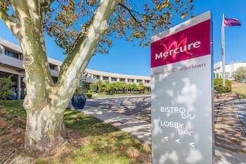 mercure charlestown