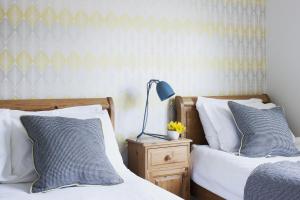 the townhouse strand