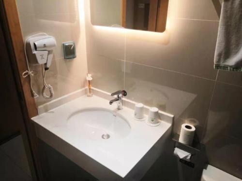 greentree inn shanghai jinshan district wanda plaza longhao road