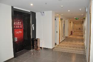 7 Days Inn (Anqing Railway Station),,2 star