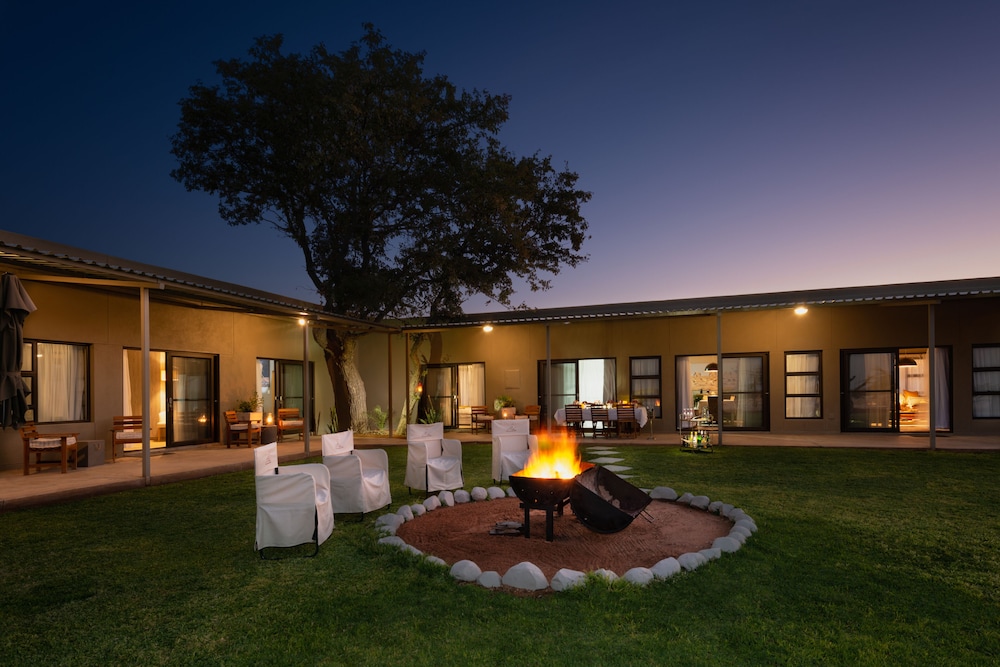 safari house