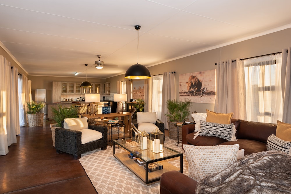 safari house