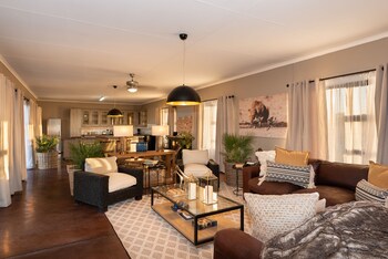 safari house