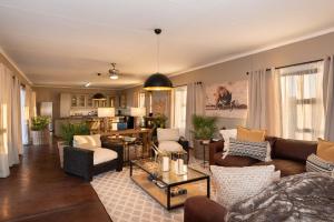 safari house
