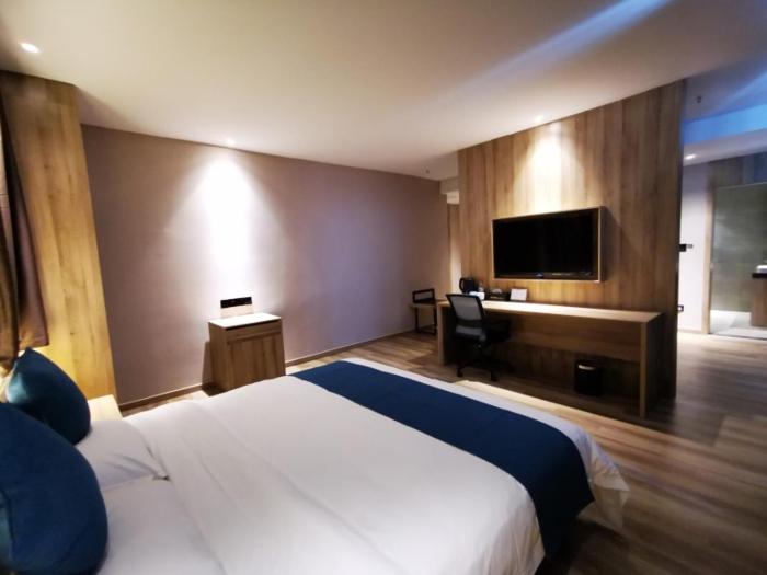 vx hotel wuxi huishan district yuqi industrial area zhenzhong road