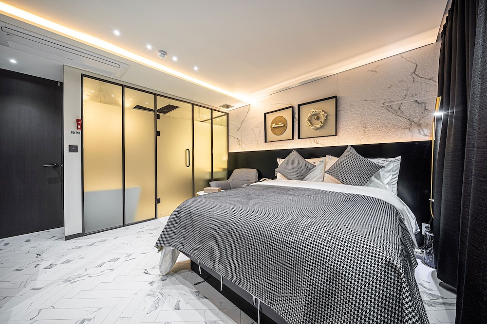 olive hotel