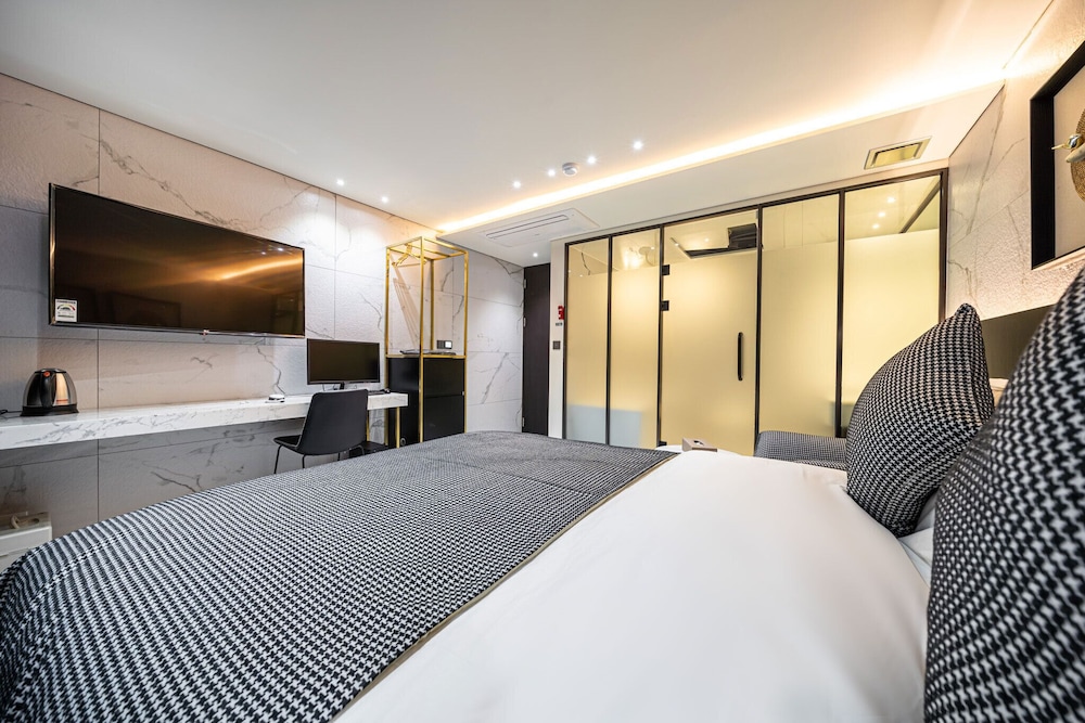 olive hotel