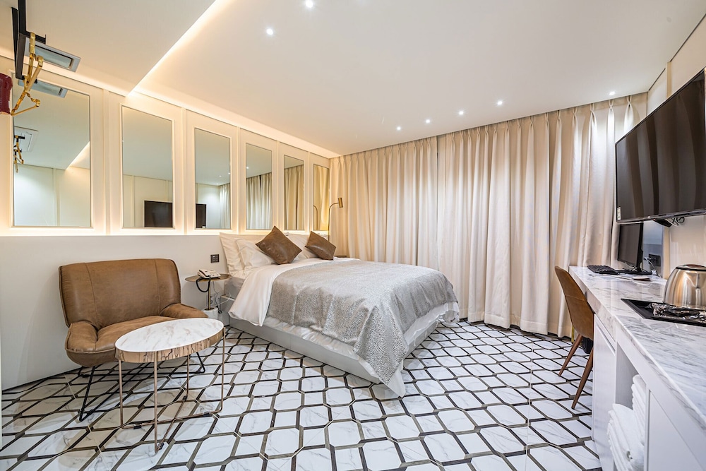 olive hotel
