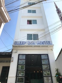 sleepbox hostel phu quoc