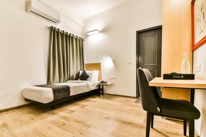 oyo townhouse 182 menka