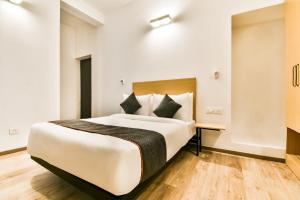 oyo townhouse 182 menka