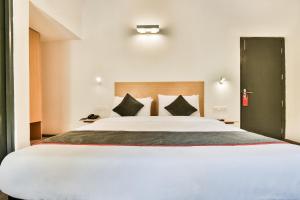 oyo townhouse 182 menka