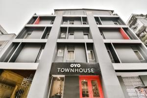 oyo townhouse 182 menka