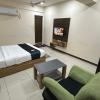 hotel new shiv kunj