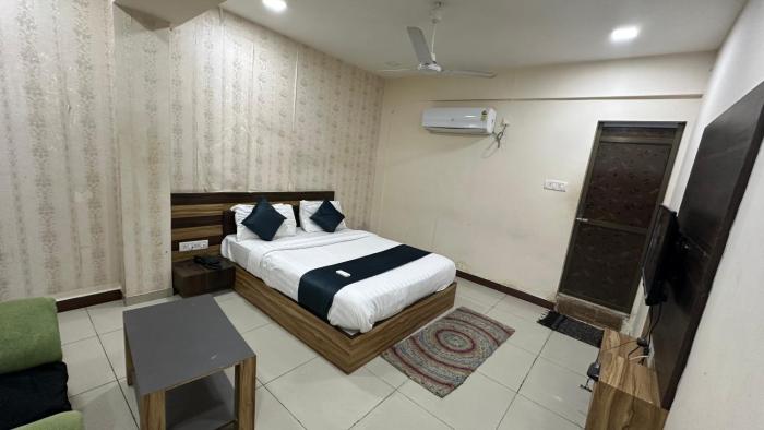 hotel new shiv kunj