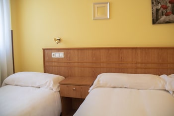 hotel alda estacion oviedo