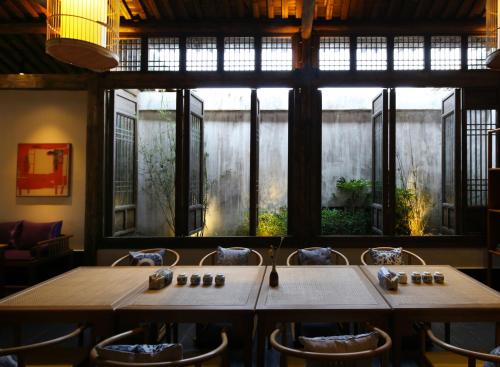 wuzhen yue xiang inn