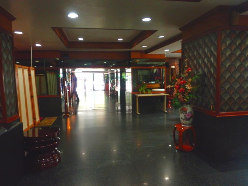 Three Sukhumvit Hotel,Bangkok Noi>>Bangkok,3 star