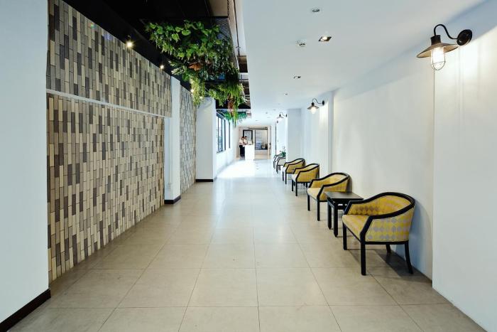 three sukhumvit hotel