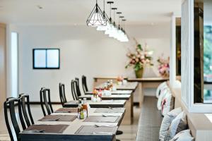 three sukhumvit hotel