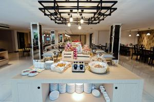 three sukhumvit hotel
