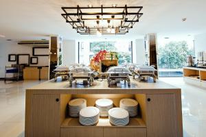 three sukhumvit hotel