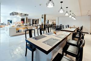 three sukhumvit hotel