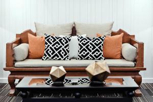 three sukhumvit hotel